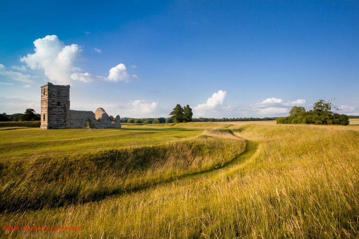 Knowlton Church and earthworks