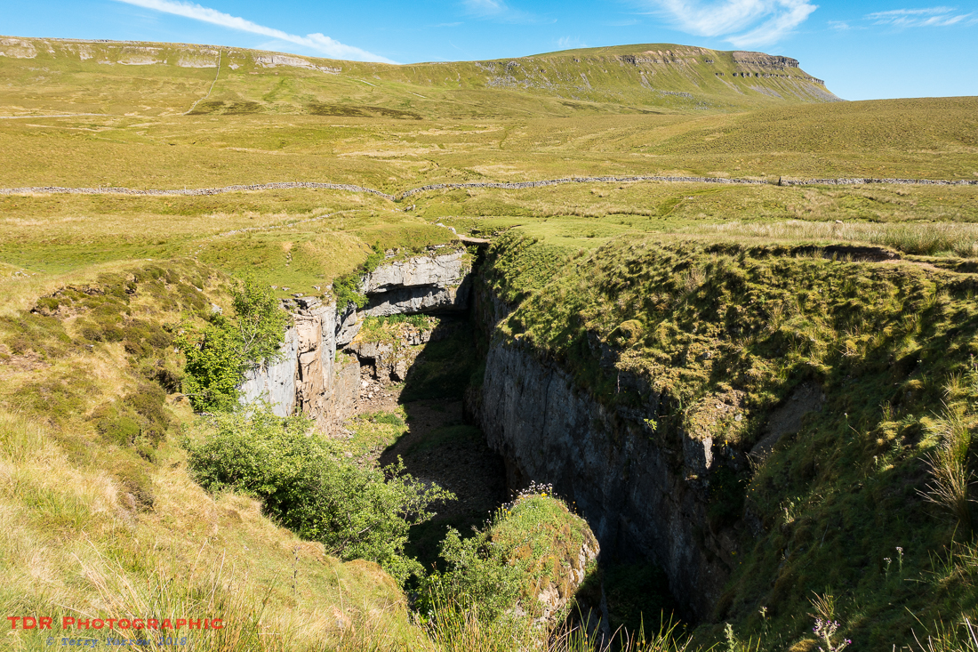Hull Pot with Pen Y Ghent